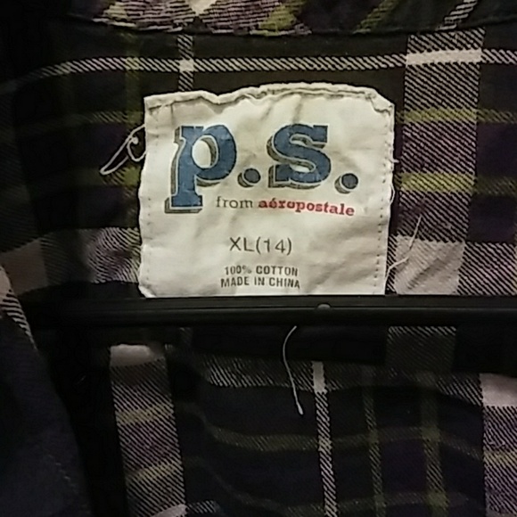 Junior Aeropostale Plaid Long-Sleeve Button up 💜 - Picture 2 of 4